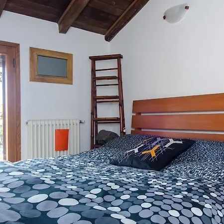 Apartment Prettyjewel Attic In Typical Village *